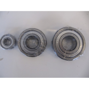 Lancia Flaminia clutch / bell house bearings