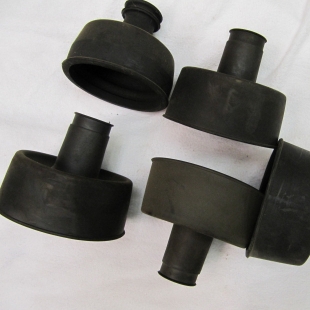 Lancia Flavia and Fulvia rubber drive-shaft sockets